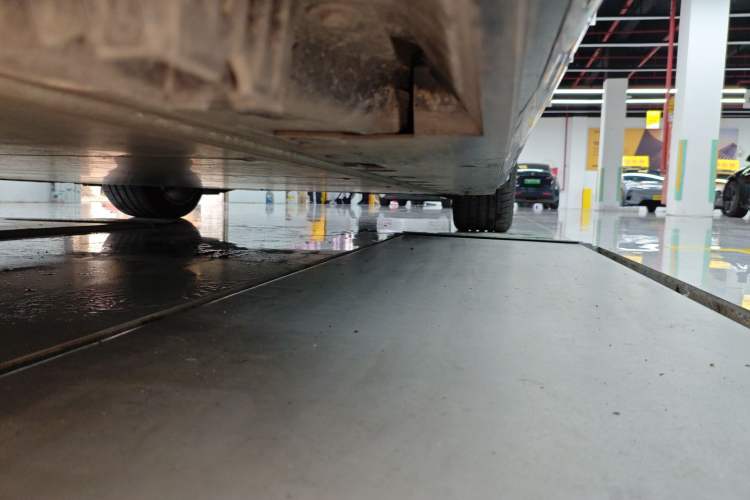 Used BMW i7 2023 eDrive50L Prestige M Sport Package Right Side Sill