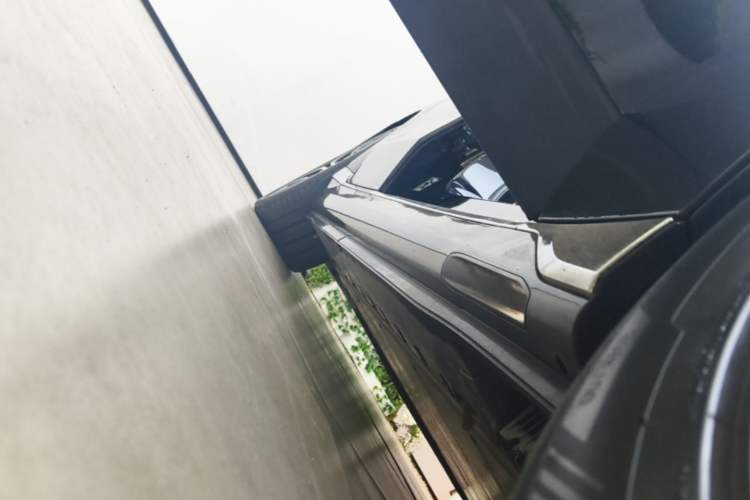 Used BMW i7 2023 eDrive50L Leading M Sport Package Right Side Sill
