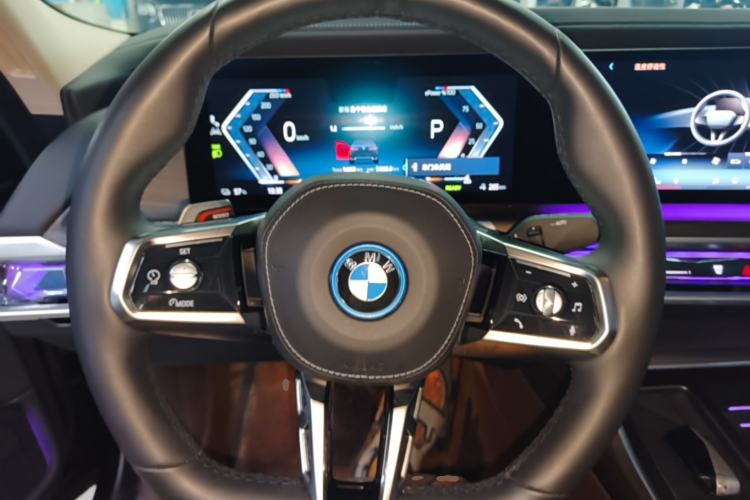 Used BMW i7 2023 eDrive50L Leading M Sport Package Steering Wheel