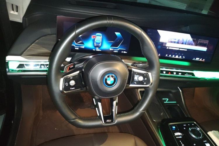 Used BMW i7 2023 eDrive50L Leading M Sport Package Steering Wheel