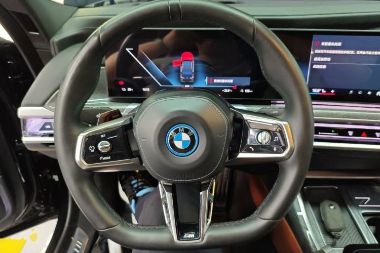 Used BMW i7 2023 eDrive50L Prestige M Sport Package Steering Wheel