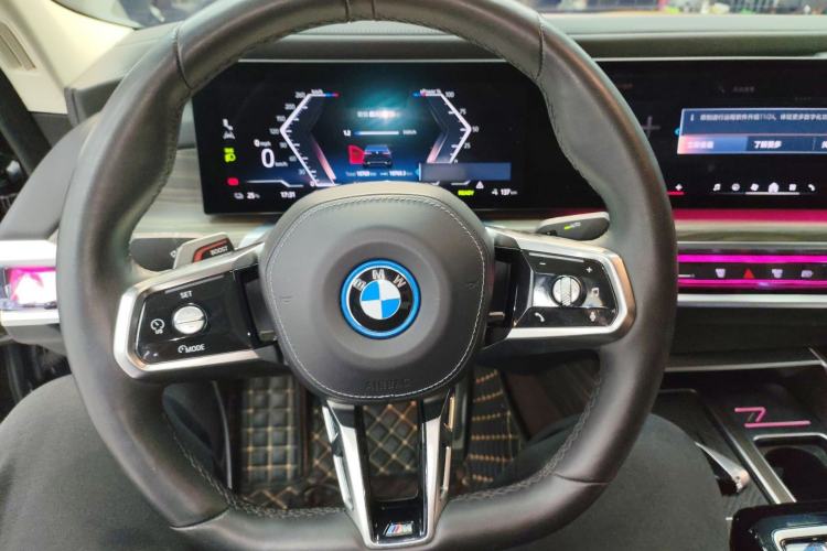 Used BMW i7 2023 eDrive50L Leading M Sport Package Steering Wheel
