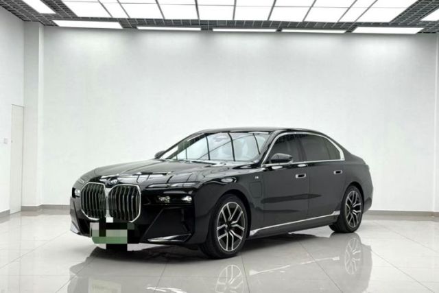 Used BMW i7 2023 eDrive50L Leading M Sport Package