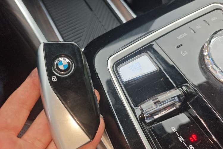 Used BMW i7 2023 eDrive50L Leading M Sport Package Vehicle Key