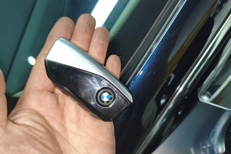 Used BMW i7 2023 eDrive50L Leading M Sport Package Vehicle Key