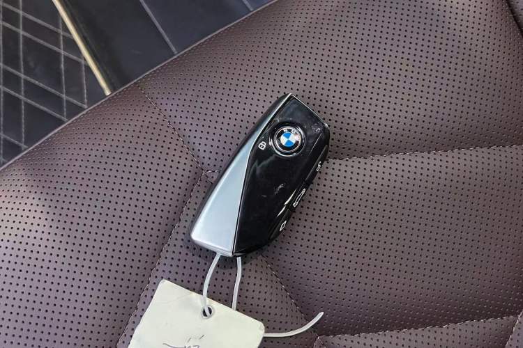 Used BMW i7 2023 eDrive50L Leading M Sport Package Vehicle Key