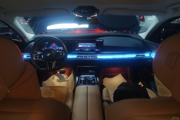 Used BMW i7 2023 eDrive50L Leading M Sport Package Center Console