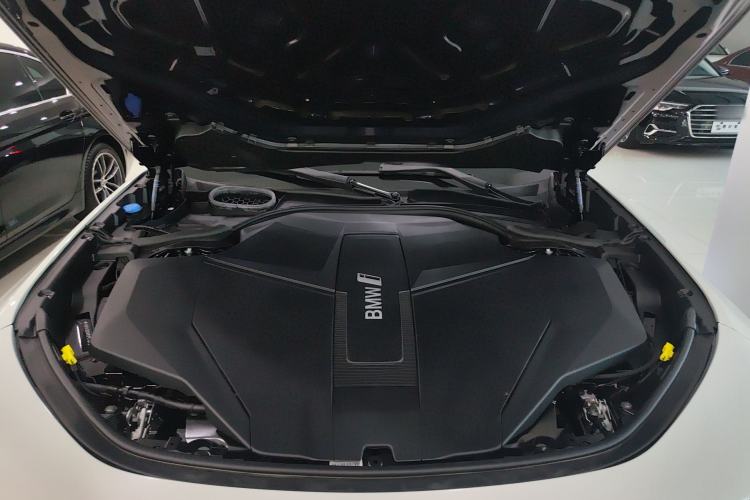 Used BMW i7 2023 eDrive50L Prestige M Sport Package Engine Bay
