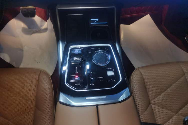 Used BMW i7 2023 eDrive50L Leading M Sport Package Gear Lever