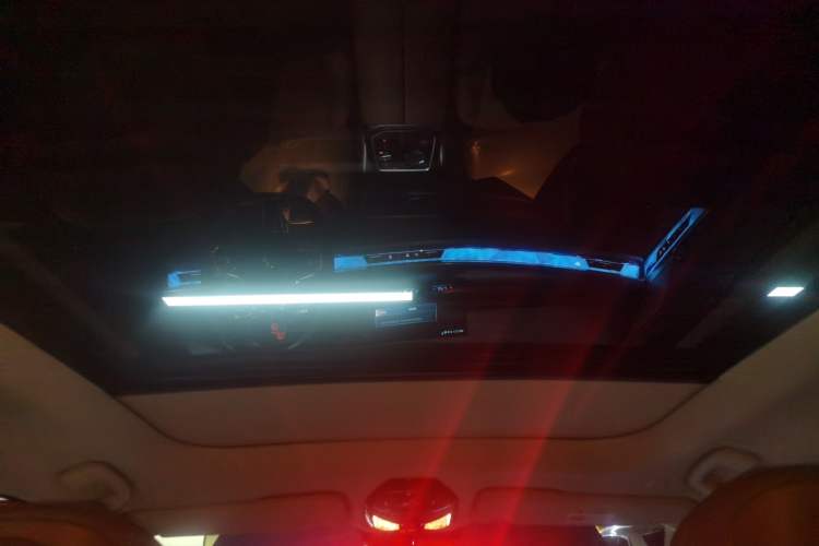 Used BMW i7 2023 eDrive50L Leading M Sport Package Headliner