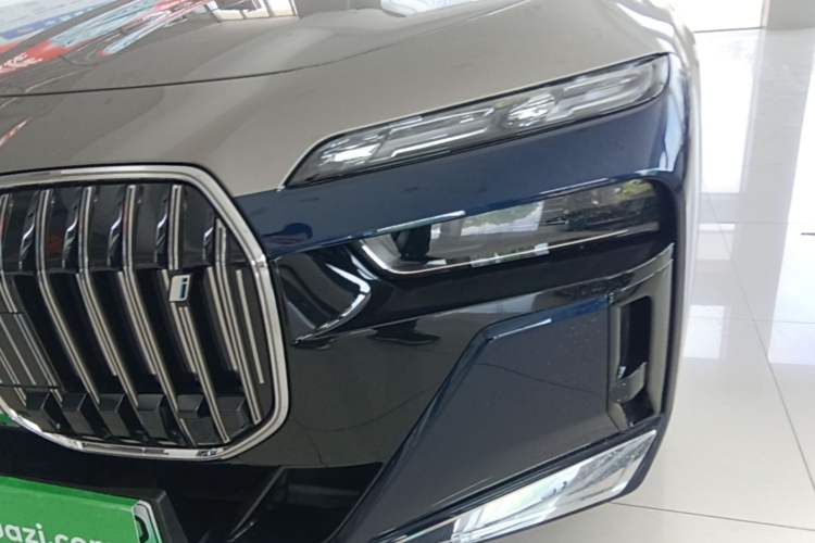 Used BMW i7 2023 eDrive50L Prestige M Sport Package Left Front Headlight