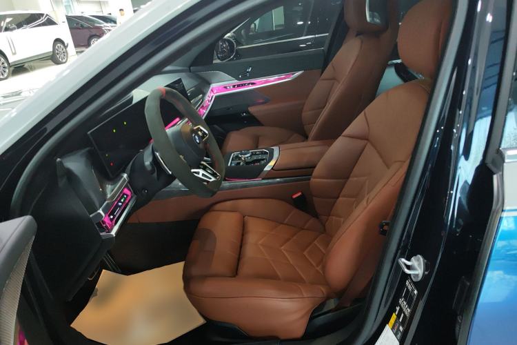 Used BMW i7 2023 eDrive50L Prestige M Sport Package Left Front Seat