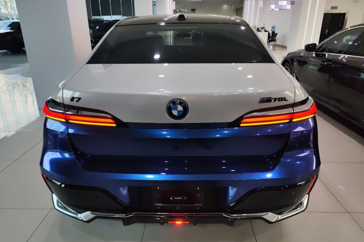 Used BMW i7 2023 eDrive50L Prestige M Sport Package Rear