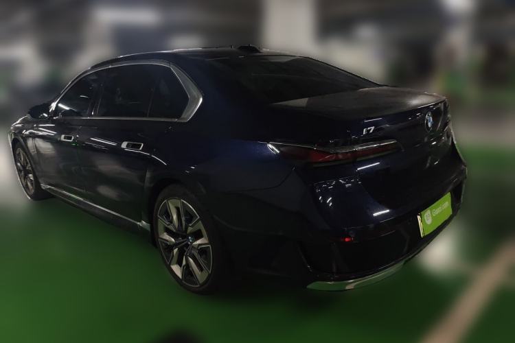 Used BMW i7 2023 eDrive50L Prestige Luxury Package Rear Left 45 Deg