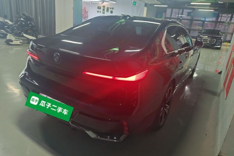 Used BMW i7 2023 eDrive50L Leading M Sport Package Rear Right 45 Deg