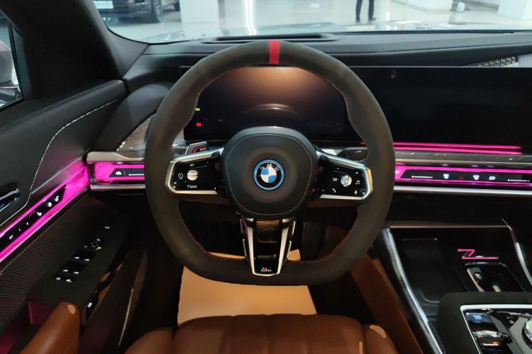 Used BMW i7 2023 eDrive50L Prestige M Sport Package Steering Wheel