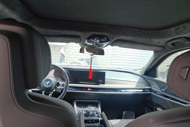 Used BMW i7 2023 eDrive50L Leading M Sport Package Headliner