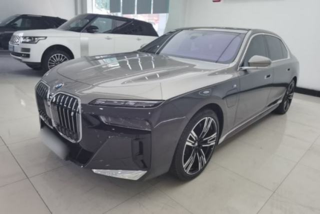 Used BMW i7 2023 eDrive50L Prestige M Sport Package
