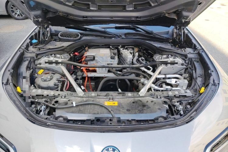 Used BMW i7 2023 eDrive50L Leading M Sport Package Engine Bay