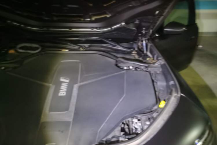 Used BMW i7 2023 eDrive50L Prestige M Sport Package Engine Bay Left