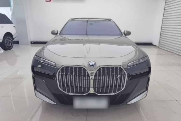 Used BMW i7 2023 eDrive50L Prestige M Sport Package Front