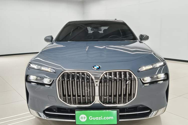 Used BMW i7 2023 eDrive50L Prestige Luxury Package Front