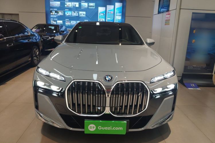 Used BMW i7 2023 eDrive50L Prestige M Sport Package Front