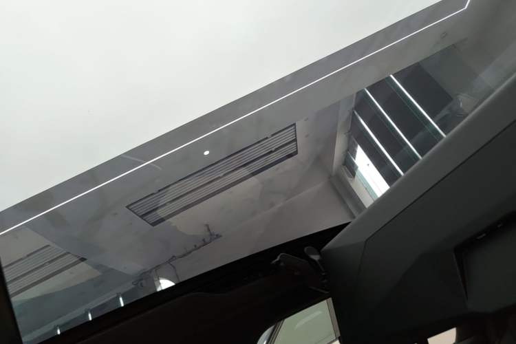 Used BMW i7 2023 eDrive50L Prestige M Sport Package Headliner