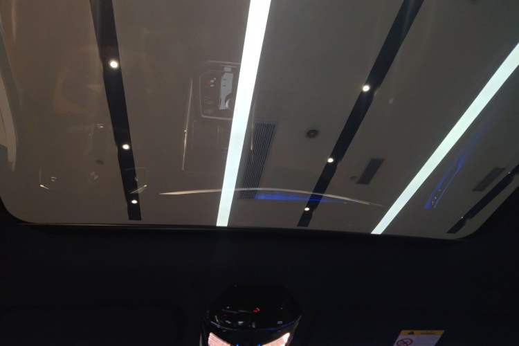Used BMW i7 2023 eDrive50L Prestige M Sport Package Headliner