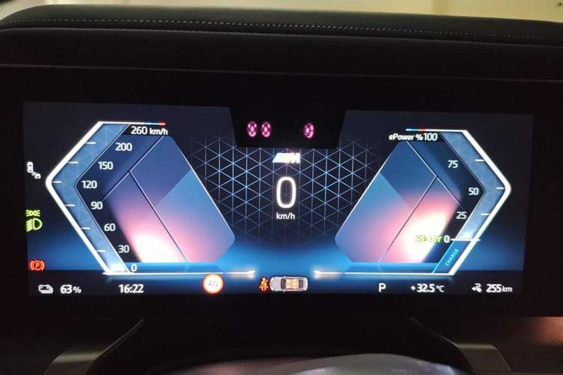 Used BMW i7 2023 xDrive60L M Sport Package Instrument Cluster