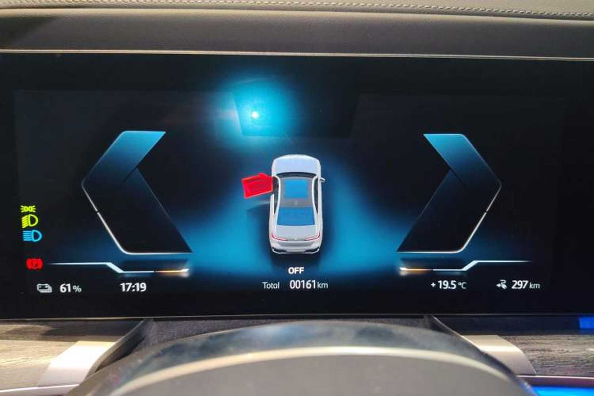 Used BMW i7 2023 eDrive50L Prestige M Sport Package Instrument Cluster