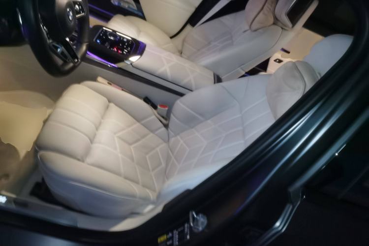 Used BMW i7 2023 eDrive50L Prestige M Sport Package Left Front Seat