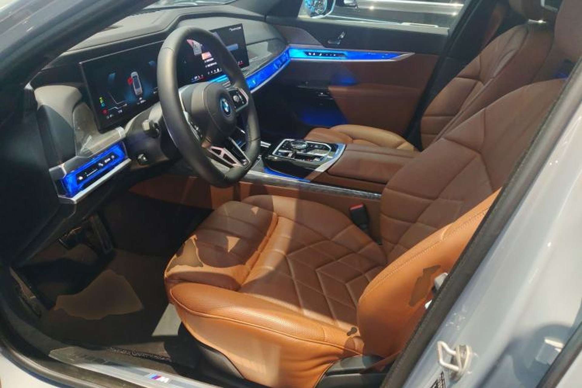 Used BMW i7 2023 eDrive50L Prestige M Sport Package Left Front Seat