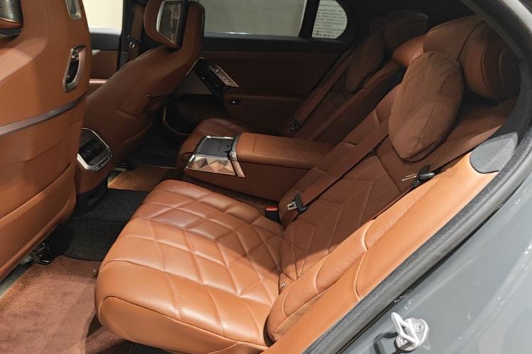 Used BMW i7 2023 eDrive50L Prestige M Sport Package Left Rear Seat