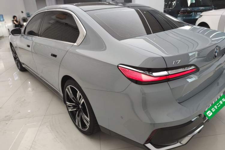 Used BMW i7 2023 eDrive50L Prestige M Sport Package Rear Left 45 Deg