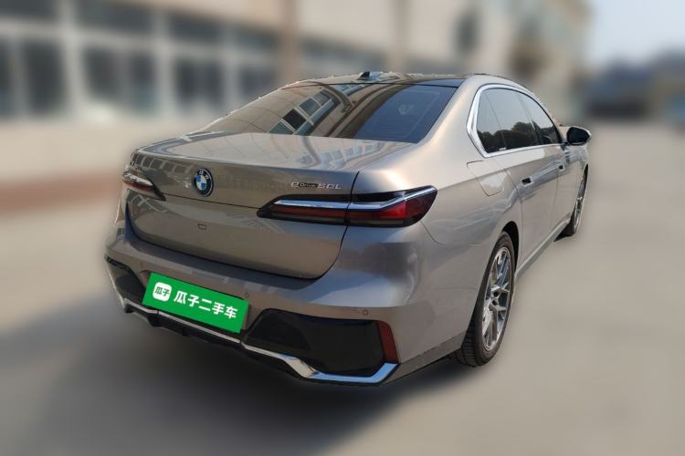 Used BMW i7 2023 eDrive50L Leading M Sport Package Rear Right 45 Deg
