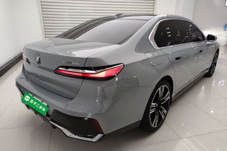Used BMW i7 2023 eDrive50L Prestige M Sport Package Rear Right 45 Deg