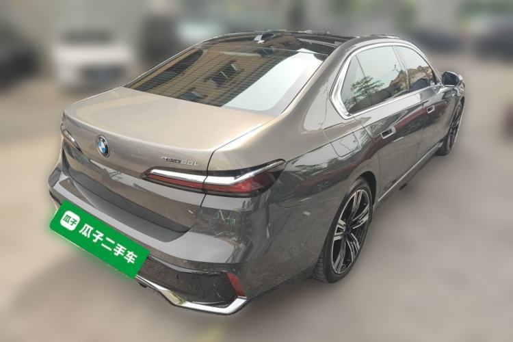 Used BMW i7 2023 eDrive50L Prestige M Sport Package Rear Right 45 Deg