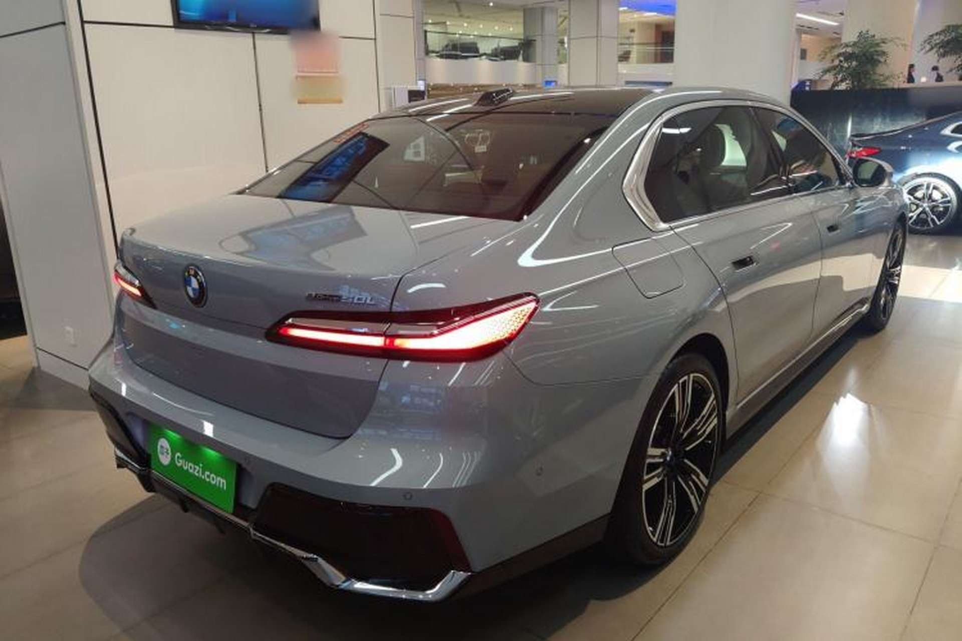 Used BMW i7 2023 eDrive50L Prestige M Sport Package Rear Right 45 Deg