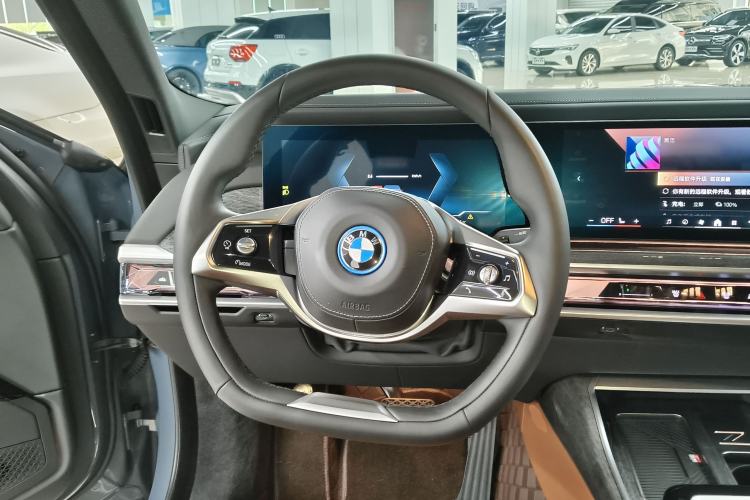 Used BMW i7 2023 eDrive50L Prestige Luxury Package Steering Wheel