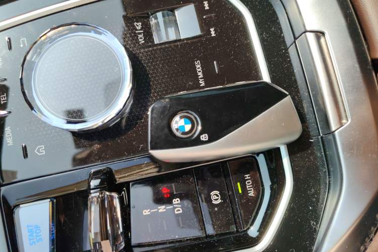 Used BMW i7 2023 eDrive50L Leading M Sport Package Vehicle Key
