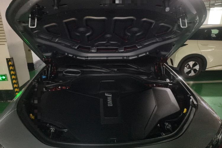 Used BMW i7 2023 eDrive50L Prestige Luxury Package Engine Bay