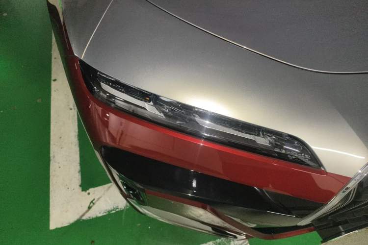 Used BMW i7 2023 eDrive50L Prestige Luxury Package Right Front Headlight