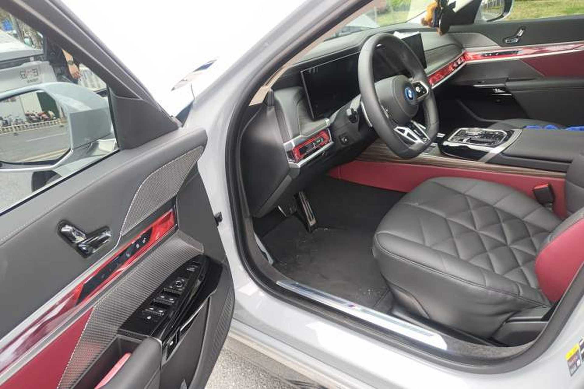 Used BMW i7 2023 eDrive50L Leading M Sport Package Driver Seat