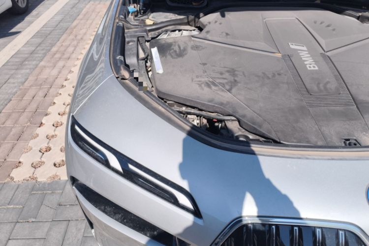Used BMW i7 2023 eDrive50L Premium Luxury Package Engine Bay Right