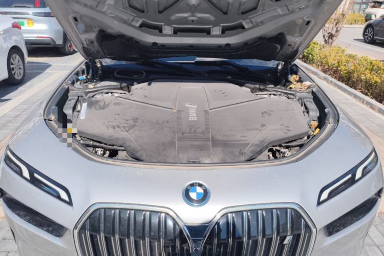 Used BMW i7 2023 eDrive50L Premium Luxury Package Engine Bay