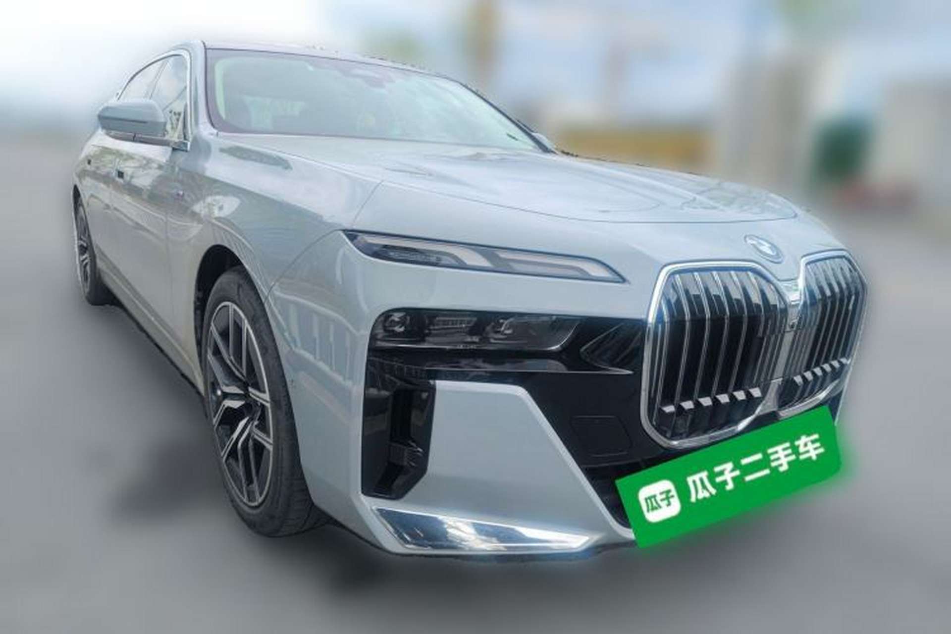 Used BMW i7 2023 eDrive50L Leading M Sport Package Front Right 45 Deg