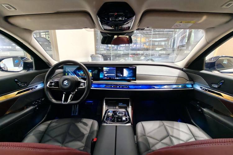 Used BMW i7 2023 eDrive50L Leading M Sport Package Interior 5
