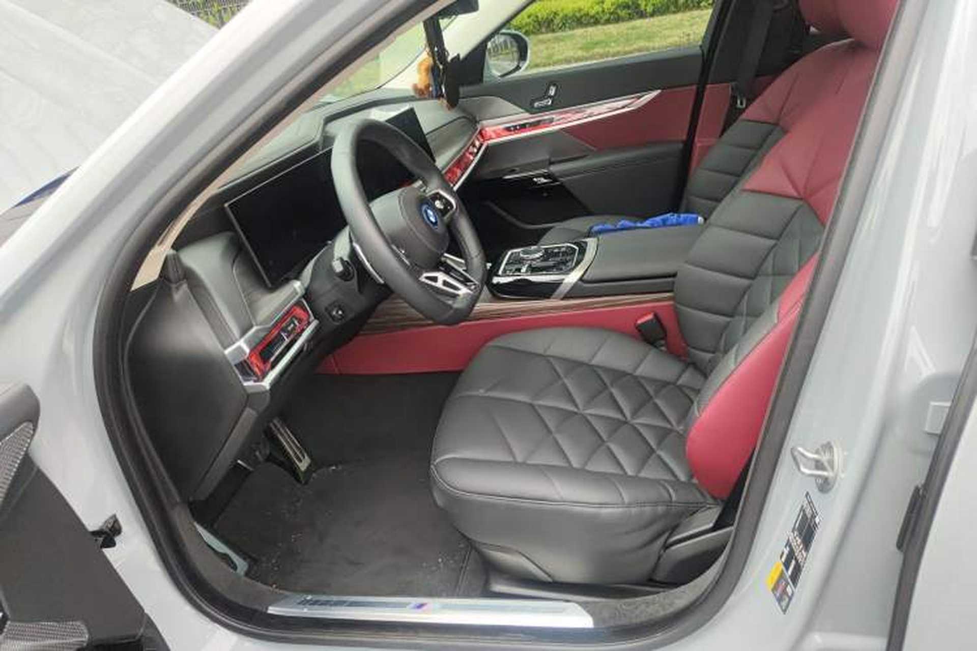 Used BMW i7 2023 eDrive50L Leading M Sport Package Left Front Seat
