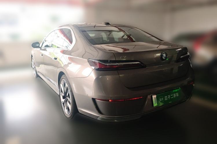 Used BMW i7 2023 eDrive50L Premium Luxury Package Rear Left 45 Deg